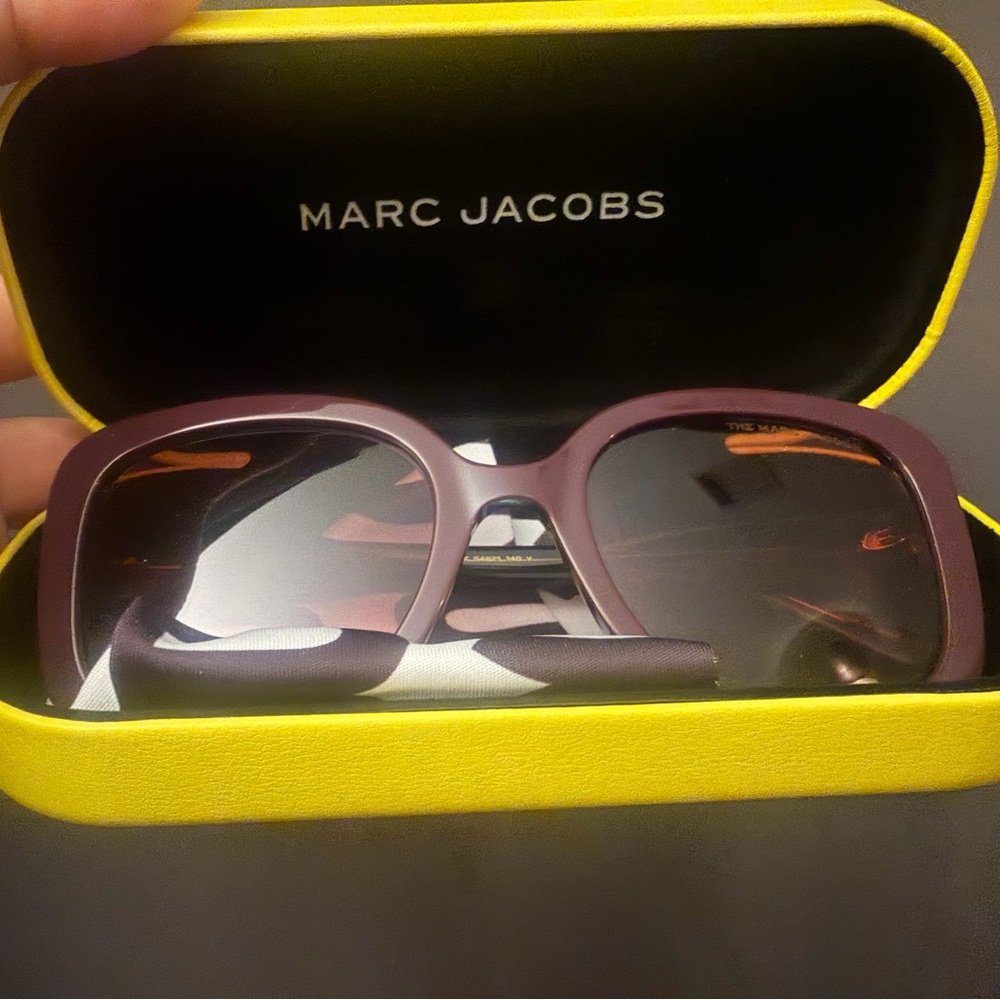 Marc Jacobs Burgundy Sunglasses with Yellow Case New
